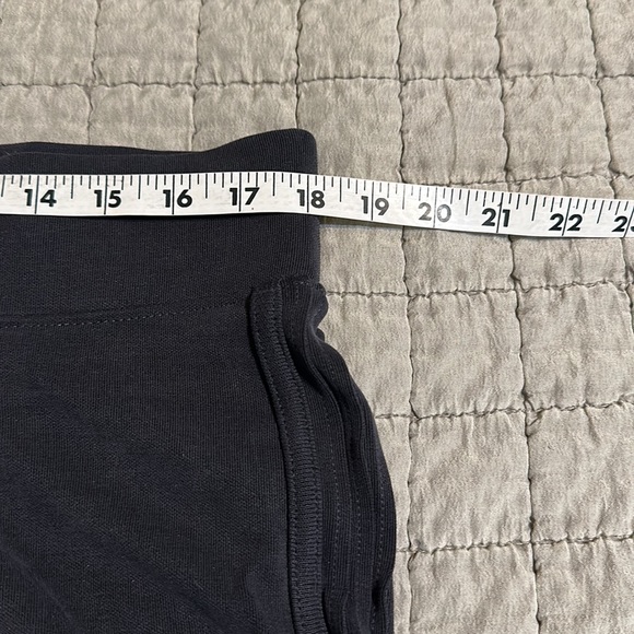 Athleta Serenity pant L - Picture 4 of 4